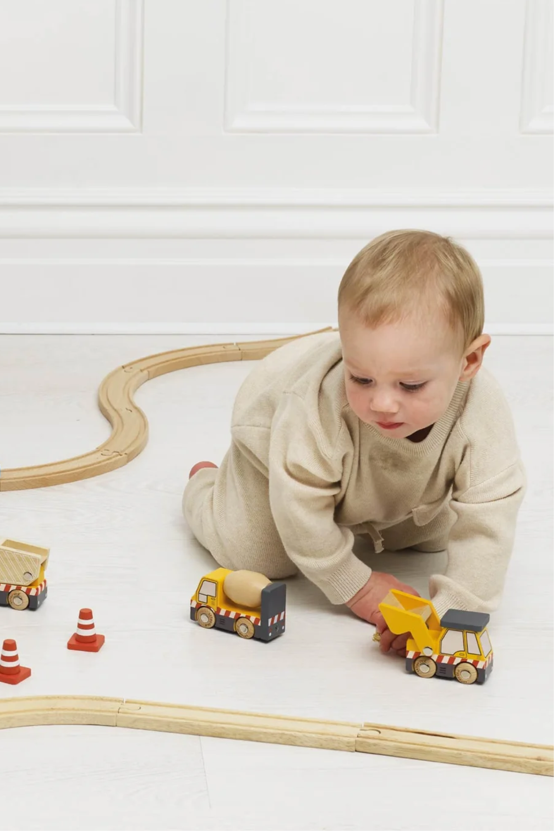 Le Toy Van Wooden Construction Vehicles