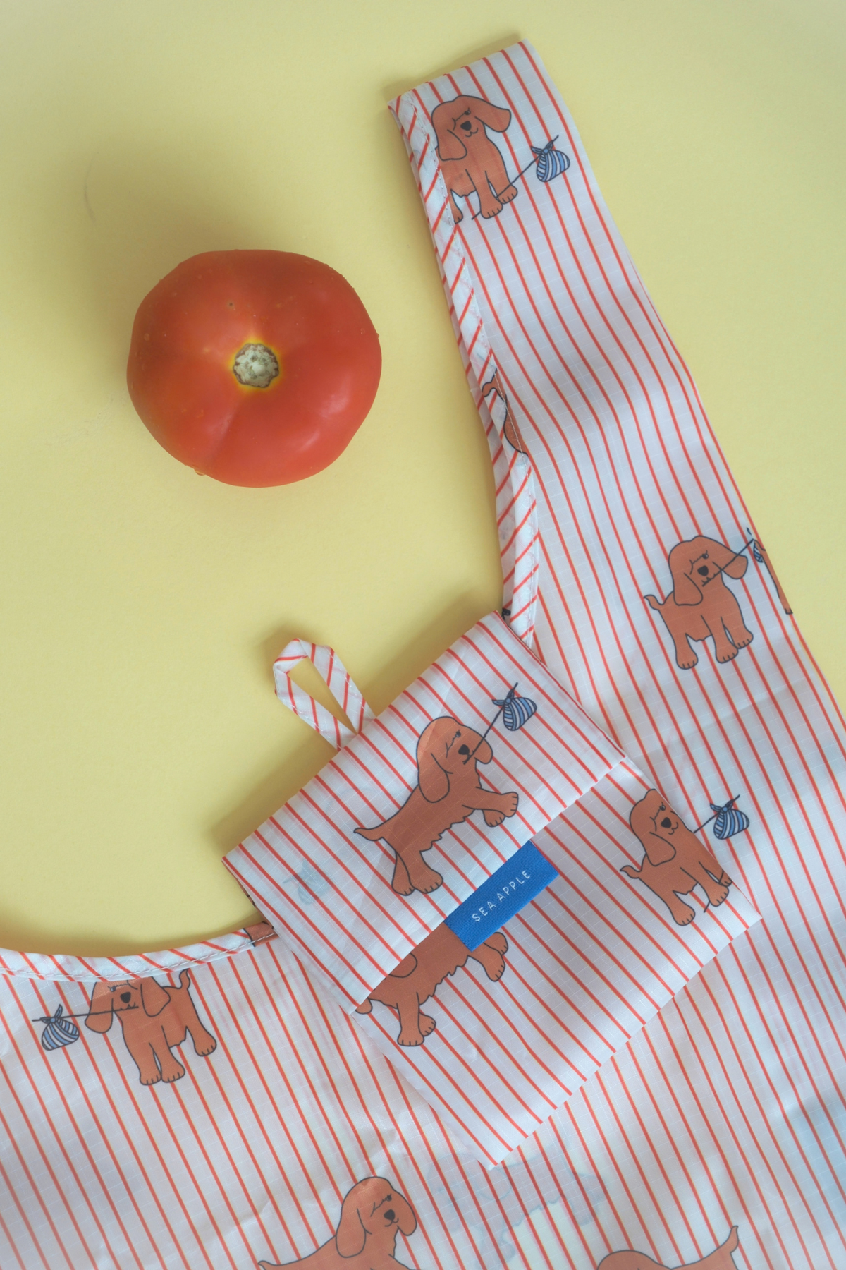 Personalisable Runaway Dog Reusable Bag