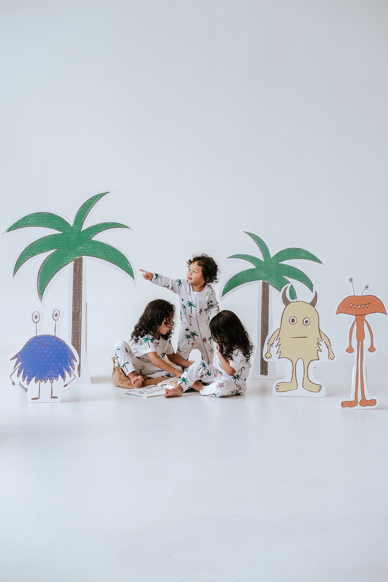 Wild Things Pyjamas Top &amp; Pants Set