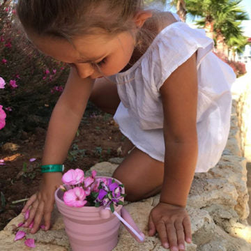 Scrunch Seedling Pot with Trowel
